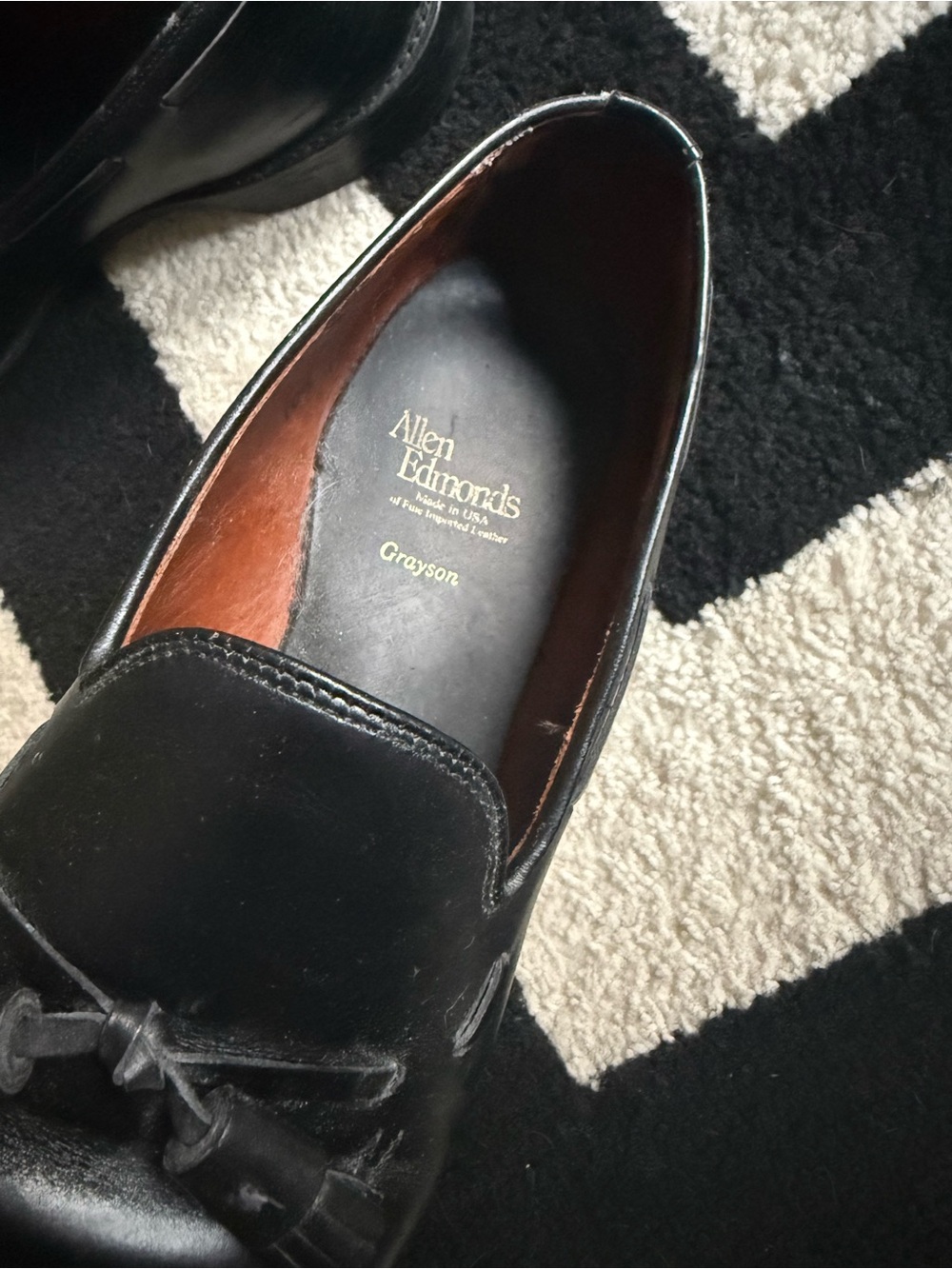 Allen Edmonds Grayson Leather Tassel Loafer - Size 10.5 - Picture 3 of 6
